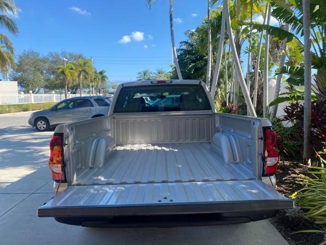 2005 Sandstone Metallic /Medium Gray Chevrolet Silverado 1500 1 OWNER FLORIDA LOW MILES (1GCEC19X85Z) with an 4.3L Vortec 4300 V6 MFI Engine engine, Automatic transmission, located at 4701 North Dixie Hwy, Pompano Beach, FL, 33064, (954) 422-2889, 26.240938, -80.123474 - OUR WEBPAGE FLORIDACARS1.COM HAS OVER 100 PHOTOS AND FREE CARFAX LINK 2005 CHEVROLET SILVERADO 1500 WORK TRUCK 1 OWNER VIN: 1GCEC19X85Z262080 1 G C E C 1 9 X 8 5 Z 2 6 2 0 8 0 4 DOOR EXTENDED CAB PICKUP 4.3L V6 F GASOLINE 21 MPG REAR WHEEL DRIVE Features ABS Brakes Air Conditioning AM/FM Stereo Auto - Photo#86