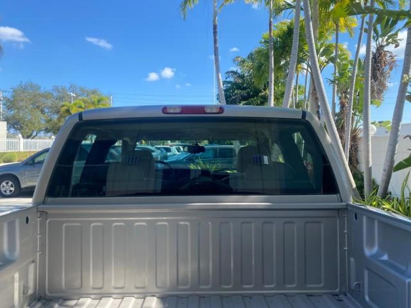 2005 Sandstone Metallic /Medium Gray Chevrolet Silverado 1500 1 OWNER FLORIDA LOW MILES (1GCEC19X85Z) with an 4.3L Vortec 4300 V6 MFI Engine engine, Automatic transmission, located at 4701 North Dixie Hwy, Pompano Beach, FL, 33064, (954) 422-2889, 26.240938, -80.123474 - OUR WEBPAGE FLORIDACARS1.COM HAS OVER 100 PHOTOS AND FREE CARFAX LINK 2005 CHEVROLET SILVERADO 1500 WORK TRUCK 1 OWNER VIN: 1GCEC19X85Z262080 1 G C E C 1 9 X 8 5 Z 2 6 2 0 8 0 4 DOOR EXTENDED CAB PICKUP 4.3L V6 F GASOLINE 21 MPG REAR WHEEL DRIVE Features ABS Brakes Air Conditioning AM/FM Stereo Auto - Photo#92