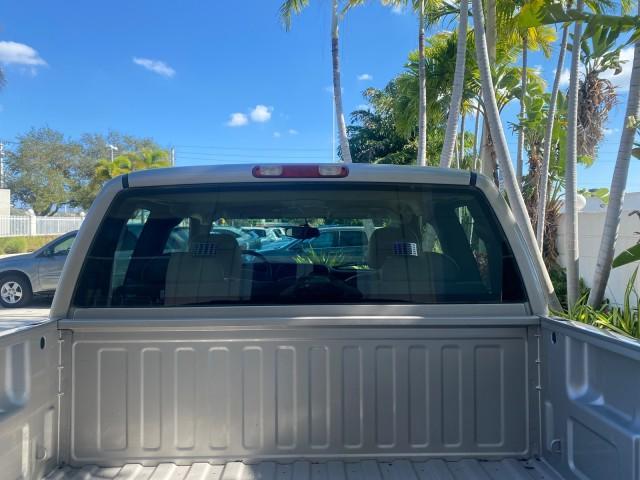 2005 Sandstone Metallic /Medium Gray Chevrolet Silverado 1500 1 OWNER FLORIDA LOW MILES (1GCEC19X85Z) with an 4.3L Vortec 4300 V6 MFI Engine engine, Automatic transmission, located at 4701 North Dixie Hwy, Pompano Beach, FL, 33064, (954) 422-2889, 26.240938, -80.123474 - OUR WEBPAGE FLORIDACARS1.COM HAS OVER 100 PHOTOS AND FREE CARFAX LINK 2005 CHEVROLET SILVERADO 1500 WORK TRUCK 1 OWNER VIN: 1GCEC19X85Z262080 1 G C E C 1 9 X 8 5 Z 2 6 2 0 8 0 4 DOOR EXTENDED CAB PICKUP 4.3L V6 F GASOLINE 21 MPG REAR WHEEL DRIVE Features ABS Brakes Air Conditioning AM/FM Stereo Auto - Photo#92