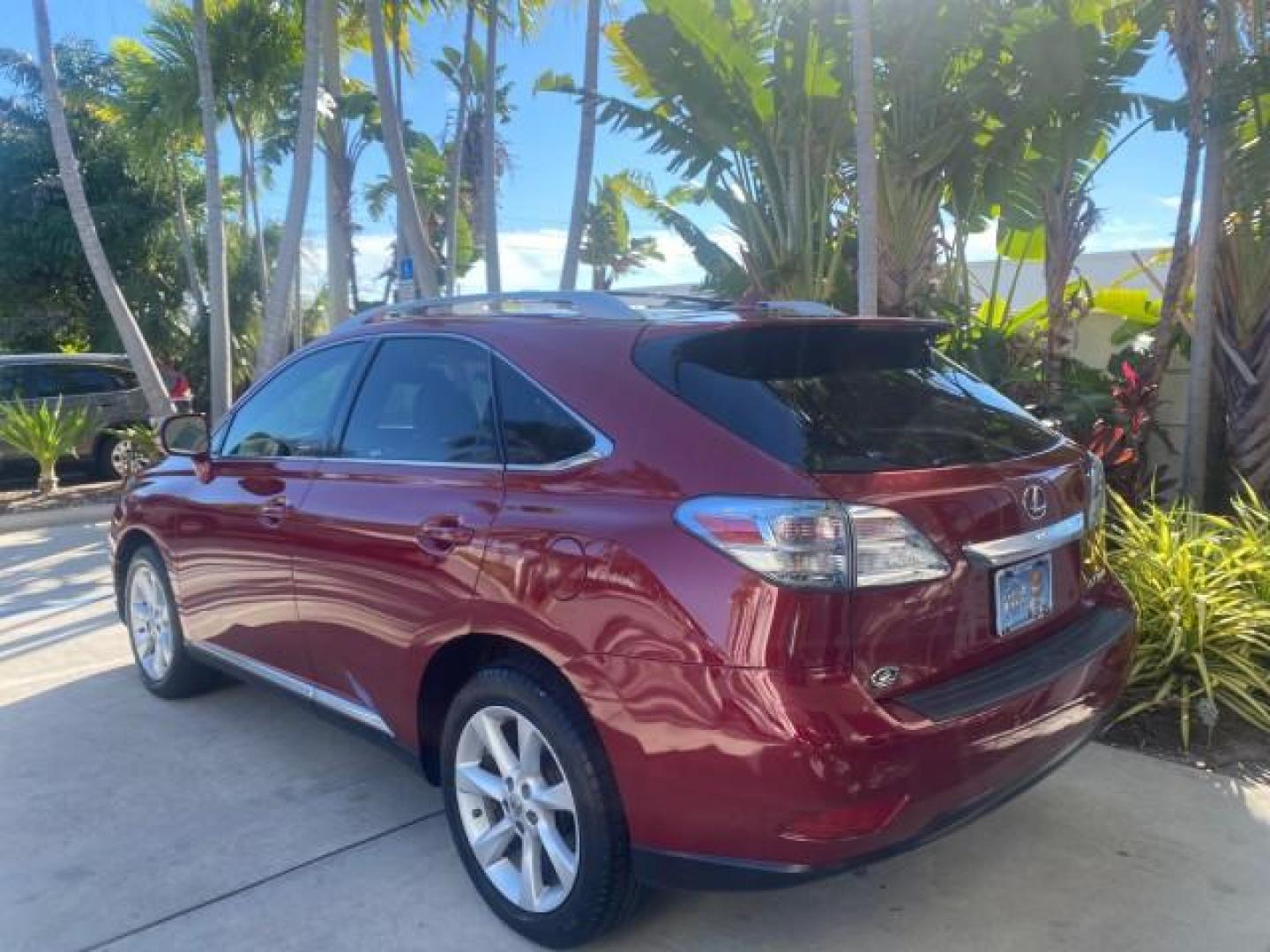 2012 Matador Red Mica /Parchment Lexus RX 350 LOW MILES 68,785 1 OWNER NAV SUV (2T2ZK1BA6CC) with an 3.5L DOHC SFI 24-Valve V6 Engine engine, Automatic transmission, located at 4701 North Dixie Hwy, Pompano Beach, FL, 33064, (954) 422-2889, 26.240938, -80.123474 - OUR WEBPAGE FLORIDACARS1.COM HAS OVER 100 PHOTOS AND FREE CARFAX LINK 2012 LEXUS RX 350 1 OWNER SUNROOF NAVIGATION LOADED VIN: 2T2ZK1BA6CC065213 2 T 2 Z K 1 B A 6 C C 0 6 5 2 1 3 4 DOOR WAGON/SPORT UTILITY 3.5L V6 F DOHC 24V GASOLINE 25 MPG FRONT WHEEL DRIVE Features A/C Seat(s) ABS Brakes Air Condi - Photo#33