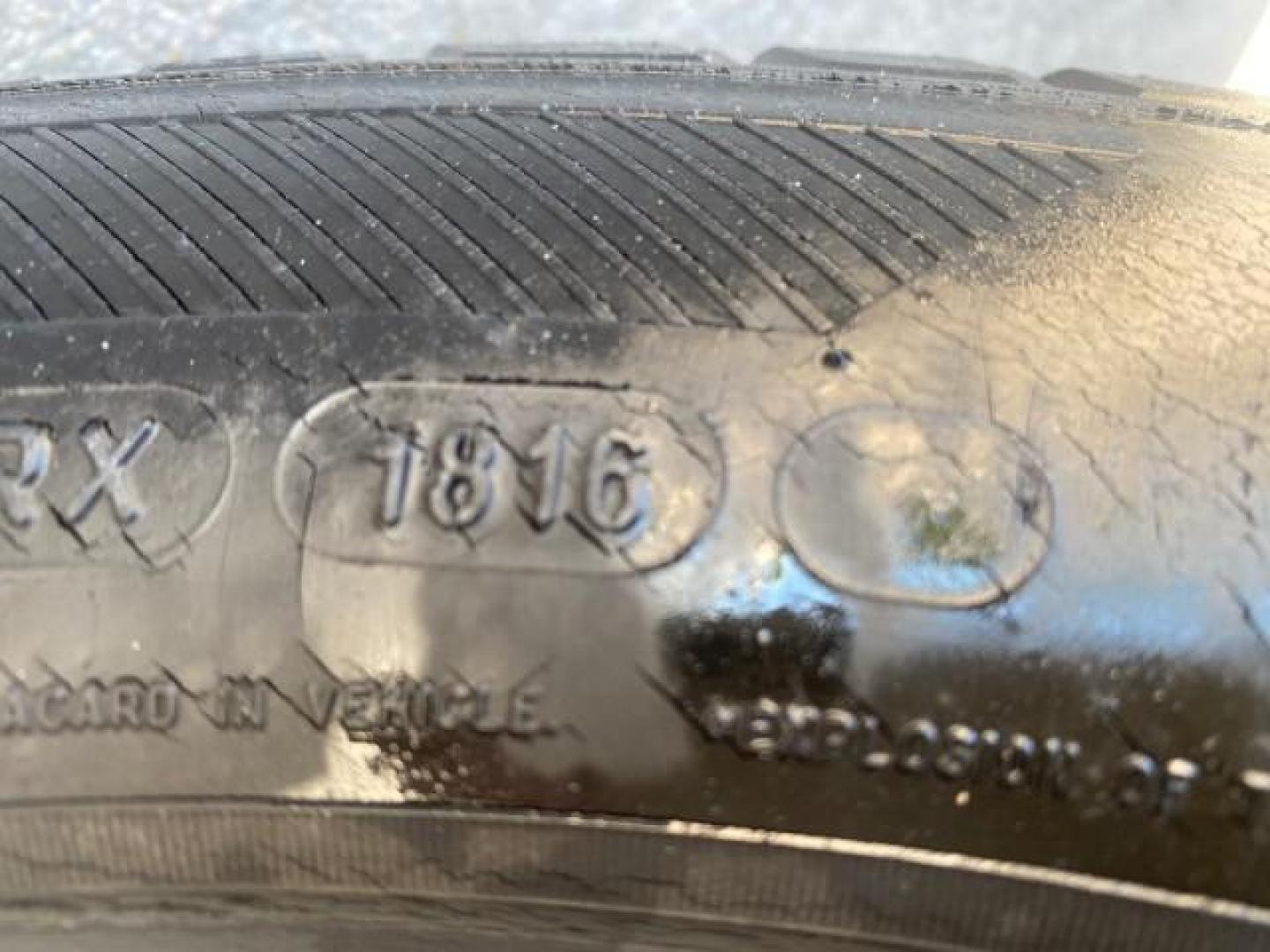 2012 Matador Red Mica /Parchment Lexus RX 350 LOW MILES 68,785 1 OWNER NAV SUV (2T2ZK1BA6CC) with an 3.5L DOHC SFI 24-Valve V6 Engine engine, Automatic transmission, located at 4701 North Dixie Hwy, Pompano Beach, FL, 33064, (954) 422-2889, 26.240938, -80.123474 - OUR WEBPAGE FLORIDACARS1.COM HAS OVER 100 PHOTOS AND FREE CARFAX LINK 2012 LEXUS RX 350 1 OWNER SUNROOF NAVIGATION LOADED VIN: 2T2ZK1BA6CC065213 2 T 2 Z K 1 B A 6 C C 0 6 5 2 1 3 4 DOOR WAGON/SPORT UTILITY 3.5L V6 F DOHC 24V GASOLINE 25 MPG FRONT WHEEL DRIVE Features A/C Seat(s) ABS Brakes Air Condi - Photo#36