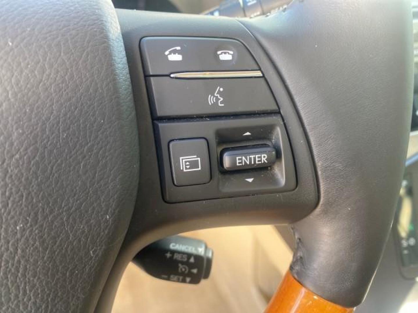 2012 Matador Red Mica /Parchment Lexus RX 350 LOW MILES 68,785 1 OWNER NAV SUV (2T2ZK1BA6CC) with an 3.5L DOHC SFI 24-Valve V6 Engine engine, Automatic transmission, located at 4701 North Dixie Hwy, Pompano Beach, FL, 33064, (954) 422-2889, 26.240938, -80.123474 - OUR WEBPAGE FLORIDACARS1.COM HAS OVER 100 PHOTOS AND FREE CARFAX LINK 2012 LEXUS RX 350 1 OWNER SUNROOF NAVIGATION LOADED VIN: 2T2ZK1BA6CC065213 2 T 2 Z K 1 B A 6 C C 0 6 5 2 1 3 4 DOOR WAGON/SPORT UTILITY 3.5L V6 F DOHC 24V GASOLINE 25 MPG FRONT WHEEL DRIVE Features A/C Seat(s) ABS Brakes Air Condi - Photo#49