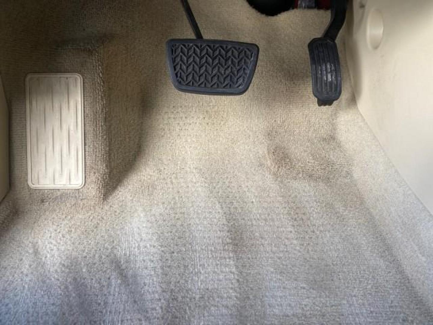 2012 Matador Red Mica /Parchment Lexus RX 350 LOW MILES 68,785 1 OWNER NAV SUV (2T2ZK1BA6CC) with an 3.5L DOHC SFI 24-Valve V6 Engine engine, Automatic transmission, located at 4701 North Dixie Hwy, Pompano Beach, FL, 33064, (954) 422-2889, 26.240938, -80.123474 - OUR WEBPAGE FLORIDACARS1.COM HAS OVER 100 PHOTOS AND FREE CARFAX LINK 2012 LEXUS RX 350 1 OWNER SUNROOF NAVIGATION LOADED VIN: 2T2ZK1BA6CC065213 2 T 2 Z K 1 B A 6 C C 0 6 5 2 1 3 4 DOOR WAGON/SPORT UTILITY 3.5L V6 F DOHC 24V GASOLINE 25 MPG FRONT WHEEL DRIVE Features A/C Seat(s) ABS Brakes Air Condi - Photo#55