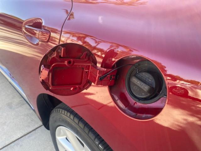 2012 Matador Red Mica /Parchment Lexus RX 350 LOW MILES 68,785 1 OWNER NAV (2T2ZK1BA6CC) with an 3.5L DOHC SFI 24-Valve V6 Engine engine, Automatic transmission, located at 4701 North Dixie Hwy, Pompano Beach, FL, 33064, (954) 422-2889, 26.240938, -80.123474 - OUR WEBPAGE FLORIDACARS1.COM HAS OVER 100 PHOTOS AND FREE CARFAX LINK 2012 LEXUS RX 350 1 OWNER SUNROOF NAVIGATION LOADED VIN: 2T2ZK1BA6CC065213 2 T 2 Z K 1 B A 6 C C 0 6 5 2 1 3 4 DOOR WAGON/SPORT UTILITY 3.5L V6 F DOHC 24V GASOLINE 25 MPG FRONT WHEEL DRIVE Features A/C Seat(s) ABS Brakes Air Condi - Photo#93