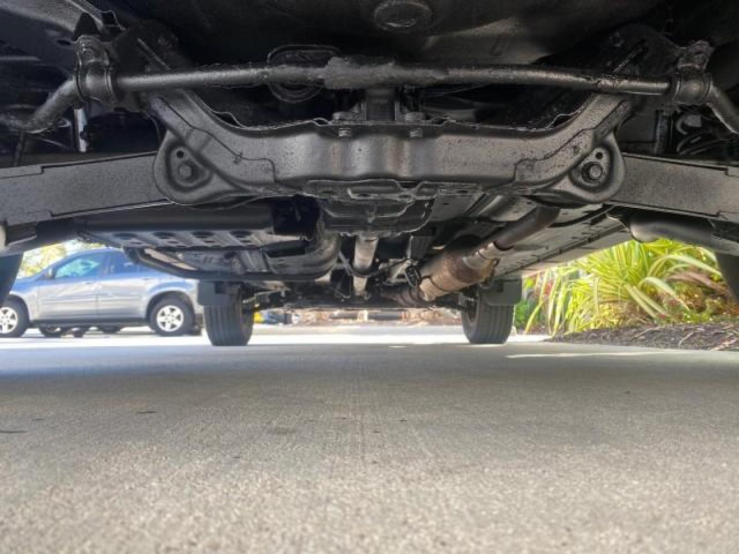 2002 Clover Green Pearl /Saddle Honda CR-V EX LOW MILES 34,271 1 OWNER 4WD (JHLRD78812C) with an 2.4L DOHC i-VTEC 16-Valve I4 Engine engine, Automatic transmission, located at 4701 North Dixie Hwy, Pompano Beach, FL, 33064, (954) 422-2889, 26.240938, -80.123474 - OUR WEBPAGE FLORIDACARS1.COM HAS OVER 100 PHOTOS AND FREE CARFAX LINK 2002 HONDA CR-V EX 4WD 1 OWNER VIN: JHLRD78812C081089 J H L R D 7 8 8 1 2 C 0 8 1 0 8 9 4 DOOR WAGON/SPORT UTILITY 2.4L I4 F DOHC GASOLINE 26 MPG ALL WHEEL DRIVE Features 4WD/AWD ABS Brakes Air Conditioning Alloy Wheels AM/FM Ster - Photo#22