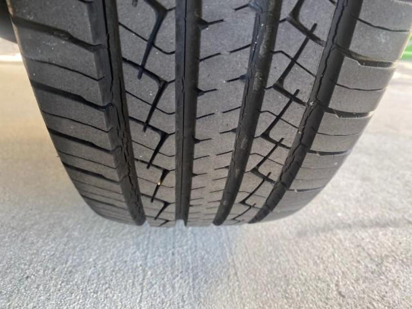 2002 Clover Green Pearl /Saddle Honda CR-V EX LOW MILES 34,271 1 OWNER 4WD (JHLRD78812C) with an 2.4L DOHC i-VTEC 16-Valve I4 Engine engine, Automatic transmission, located at 4701 North Dixie Hwy, Pompano Beach, FL, 33064, (954) 422-2889, 26.240938, -80.123474 - OUR WEBPAGE FLORIDACARS1.COM HAS OVER 100 PHOTOS AND FREE CARFAX LINK 2002 HONDA CR-V EX 4WD 1 OWNER VIN: JHLRD78812C081089 J H L R D 7 8 8 1 2 C 0 8 1 0 8 9 4 DOOR WAGON/SPORT UTILITY 2.4L I4 F DOHC GASOLINE 26 MPG ALL WHEEL DRIVE Features 4WD/AWD ABS Brakes Air Conditioning Alloy Wheels AM/FM Ster - Photo#85