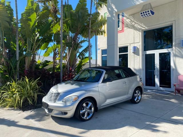 2005 Bright Silver Metallic /Dark Slate Gray Chrysler PT Cruiser GT LOW MILES 35,037 1 OWNER (3C3AY75S15T) with an 2.4L DOHC 16-Valve HO Turbo I4 Engine engine, Automatic transmission, located at 4701 North Dixie Hwy, Pompano Beach, FL, 33064, (954) 422-2889, 26.240938, -80.123474 - OUR WEBPAGE FLORIDACARS1.COM HAS OVER 100 PHOTOS AND FREE CARFAX LINK 2005 CHRYSLER PT CRUISER GT 1 OWNER VIN: 3C3AY75S15T362031 3 C 3 A Y 7 5 S 1 5 T 3 6 2 0 3 1 CONVERTIBLE 2.4L I4 F DOHC 16V GASOLINE 27 MPG FRONT WHEEL DRIVE Features ABS Brakes Air Conditioning Alloy Wheels AM/FM Stereo Automatic - Photo#30
