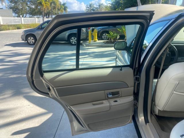 2008 Silver Birch Metallic /Medium Light Stone Mercury Grand Marquis LS LOW MILES 74,931 (2MEHM75V58X) with an 4.6L OHC FFV V8 Engine engine, Automatic transmission, located at 4701 North Dixie Hwy, Pompano Beach, FL, 33064, (954) 422-2889, 26.240938, -80.123474 - OUR WEBPAGE FLORIDACARS1.COM HAS OVER 100 PHOTOS AND FREE CARFAX LINK 2008 MERCURY GRAND MARQUIS LS PALM BEACH EDITION VIN: 2MEHM75V58X659322 2 M E H M 7 5 V 5 8 X 6 5 9 3 2 2 SEDAN 4 DR 4.6L V8 F SOHC FLEX FUEL 23 MPG REAR WHEEL DRIVE Features ABS Brakes Air Conditioning Alloy Wheels AM/FM Stereo A - Photo#13