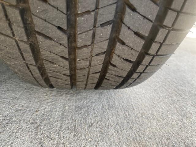 2008 Silver Birch Metallic /Medium Light Stone Mercury Grand Marquis LS LOW MILES 74,931 (2MEHM75V58X) with an 4.6L OHC FFV V8 Engine engine, Automatic transmission, located at 4701 North Dixie Hwy, Pompano Beach, FL, 33064, (954) 422-2889, 26.240938, -80.123474 - OUR WEBPAGE FLORIDACARS1.COM HAS OVER 100 PHOTOS AND FREE CARFAX LINK 2008 MERCURY GRAND MARQUIS LS PALM BEACH EDITION VIN: 2MEHM75V58X659322 2 M E H M 7 5 V 5 8 X 6 5 9 3 2 2 SEDAN 4 DR 4.6L V8 F SOHC FLEX FUEL 23 MPG REAR WHEEL DRIVE Features ABS Brakes Air Conditioning Alloy Wheels AM/FM Stereo A - Photo#20