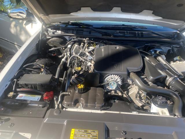 2008 Silver Birch Metallic /Medium Light Stone Mercury Grand Marquis LS LOW MILES 74,931 (2MEHM75V58X) with an 4.6L OHC FFV V8 Engine engine, Automatic transmission, located at 4701 North Dixie Hwy, Pompano Beach, FL, 33064, (954) 422-2889, 26.240938, -80.123474 - OUR WEBPAGE FLORIDACARS1.COM HAS OVER 100 PHOTOS AND FREE CARFAX LINK 2008 MERCURY GRAND MARQUIS LS PALM BEACH EDITION VIN: 2MEHM75V58X659322 2 M E H M 7 5 V 5 8 X 6 5 9 3 2 2 SEDAN 4 DR 4.6L V8 F SOHC FLEX FUEL 23 MPG REAR WHEEL DRIVE Features ABS Brakes Air Conditioning Alloy Wheels AM/FM Stereo A - Photo#24