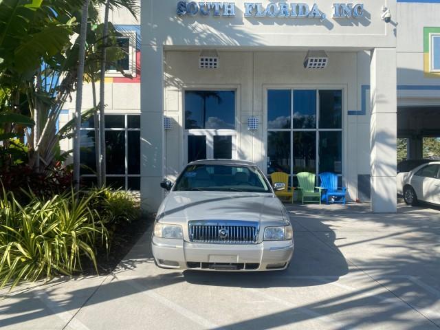 2008 Silver Birch Metallic /Medium Light Stone Mercury Grand Marquis LS LOW MILES 74,931 (2MEHM75V58X) with an 4.6L OHC FFV V8 Engine engine, Automatic transmission, located at 4701 North Dixie Hwy, Pompano Beach, FL, 33064, (954) 422-2889, 26.240938, -80.123474 - OUR WEBPAGE FLORIDACARS1.COM HAS OVER 100 PHOTOS AND FREE CARFAX LINK 2008 MERCURY GRAND MARQUIS LS PALM BEACH EDITION VIN: 2MEHM75V58X659322 2 M E H M 7 5 V 5 8 X 6 5 9 3 2 2 SEDAN 4 DR 4.6L V8 F SOHC FLEX FUEL 23 MPG REAR WHEEL DRIVE Features ABS Brakes Air Conditioning Alloy Wheels AM/FM Stereo A - Photo#26