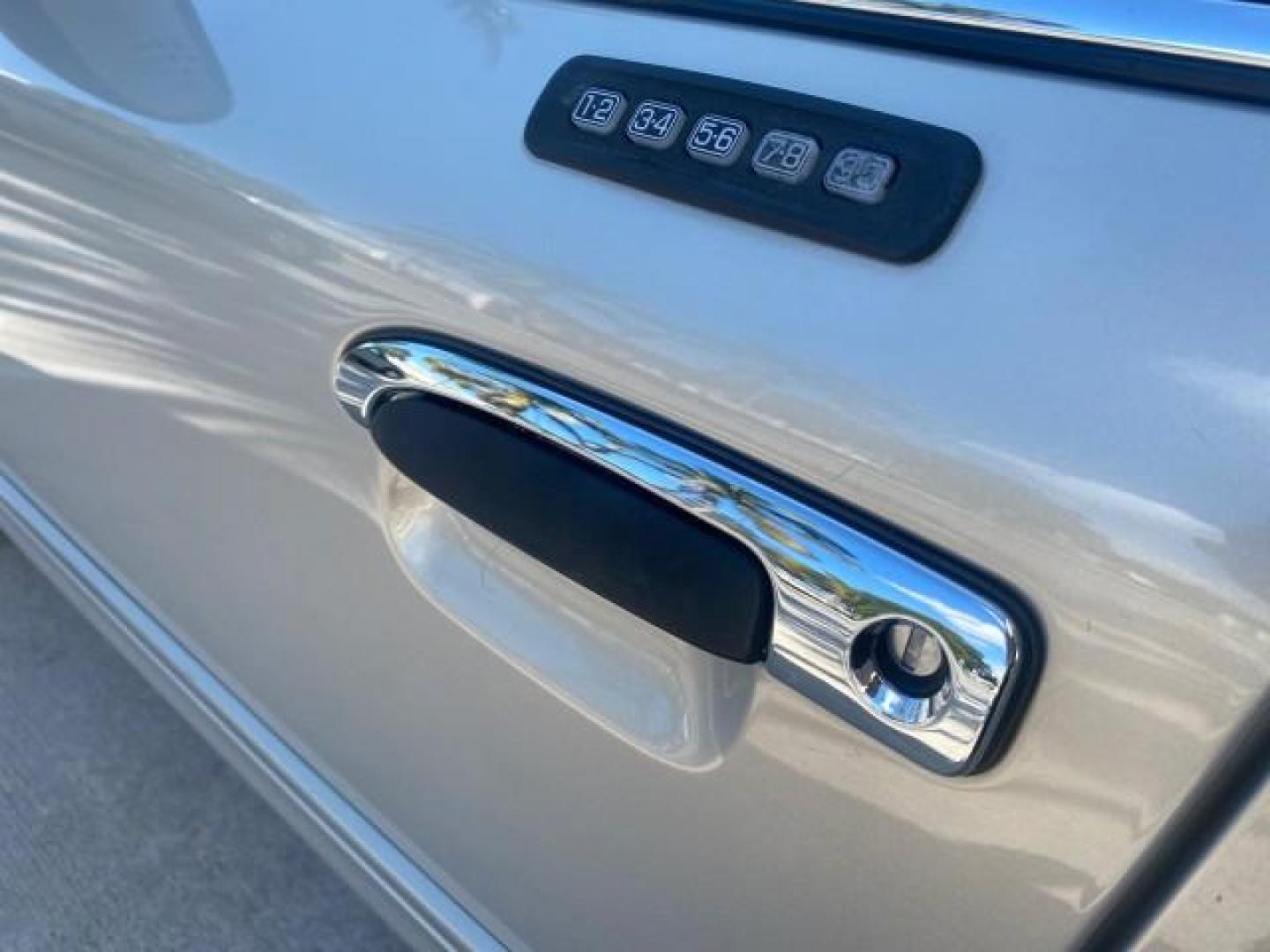 2008 Silver Birch Metallic /Medium Light Stone Mercury Grand Marquis LS LOW MILES 74,931 (2MEHM75V58X) with an 4.6L OHC FFV V8 Engine engine, Automatic transmission, located at 4701 North Dixie Hwy, Pompano Beach, FL, 33064, (954) 422-2889, 26.240938, -80.123474 - OUR WEBPAGE FLORIDACARS1.COM HAS OVER 100 PHOTOS AND FREE CARFAX LINK 2008 MERCURY GRAND MARQUIS LS PALM BEACH EDITION VIN: 2MEHM75V58X659322 2 M E H M 7 5 V 5 8 X 6 5 9 3 2 2 SEDAN 4 DR 4.6L V8 F SOHC FLEX FUEL 23 MPG REAR WHEEL DRIVE Features ABS Brakes Air Conditioning Alloy Wheels AM/FM Stereo A - Photo#37