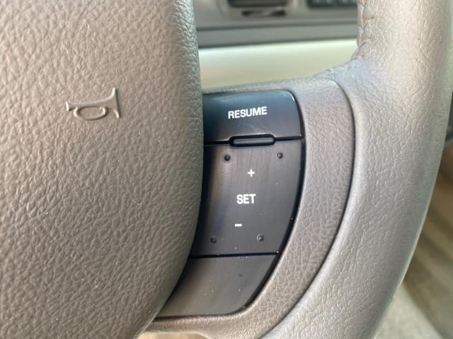 2008 Silver Birch Metallic /Medium Light Stone Mercury Grand Marquis LS LOW MILES 74,931 (2MEHM75V58X) with an 4.6L OHC FFV V8 Engine engine, Automatic transmission, located at 4701 North Dixie Hwy, Pompano Beach, FL, 33064, (954) 422-2889, 26.240938, -80.123474 - OUR WEBPAGE FLORIDACARS1.COM HAS OVER 100 PHOTOS AND FREE CARFAX LINK 2008 MERCURY GRAND MARQUIS LS PALM BEACH EDITION VIN: 2MEHM75V58X659322 2 M E H M 7 5 V 5 8 X 6 5 9 3 2 2 SEDAN 4 DR 4.6L V8 F SOHC FLEX FUEL 23 MPG REAR WHEEL DRIVE Features ABS Brakes Air Conditioning Alloy Wheels AM/FM Stereo A - Photo#49