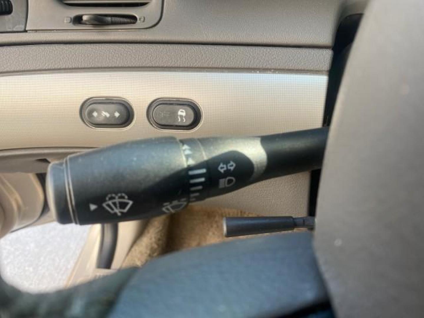 2008 Silver Birch Metallic /Medium Light Stone Mercury Grand Marquis LS LOW MILES 74,931 (2MEHM75V58X) with an 4.6L OHC FFV V8 Engine engine, Automatic transmission, located at 4701 North Dixie Hwy, Pompano Beach, FL, 33064, (954) 422-2889, 26.240938, -80.123474 - OUR WEBPAGE FLORIDACARS1.COM HAS OVER 100 PHOTOS AND FREE CARFAX LINK 2008 MERCURY GRAND MARQUIS LS PALM BEACH EDITION VIN: 2MEHM75V58X659322 2 M E H M 7 5 V 5 8 X 6 5 9 3 2 2 SEDAN 4 DR 4.6L V8 F SOHC FLEX FUEL 23 MPG REAR WHEEL DRIVE Features ABS Brakes Air Conditioning Alloy Wheels AM/FM Stereo A - Photo#50