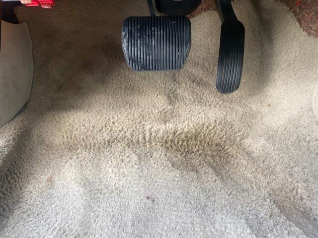 2008 Silver Birch Metallic /Medium Light Stone Mercury Grand Marquis LS LOW MILES 74,931 (2MEHM75V58X) with an 4.6L OHC FFV V8 Engine engine, Automatic transmission, located at 4701 North Dixie Hwy, Pompano Beach, FL, 33064, (954) 422-2889, 26.240938, -80.123474 - OUR WEBPAGE FLORIDACARS1.COM HAS OVER 100 PHOTOS AND FREE CARFAX LINK 2008 MERCURY GRAND MARQUIS LS PALM BEACH EDITION VIN: 2MEHM75V58X659322 2 M E H M 7 5 V 5 8 X 6 5 9 3 2 2 SEDAN 4 DR 4.6L V8 F SOHC FLEX FUEL 23 MPG REAR WHEEL DRIVE Features ABS Brakes Air Conditioning Alloy Wheels AM/FM Stereo A - Photo#53