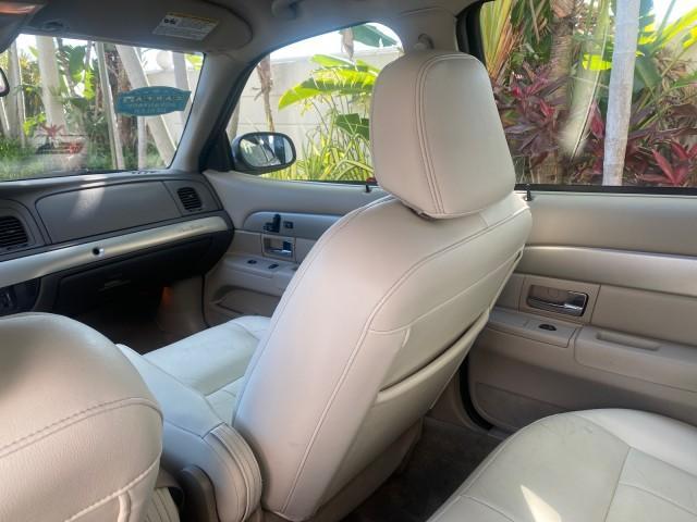 2008 Silver Birch Metallic /Medium Light Stone Mercury Grand Marquis LS LOW MILES 74,931 (2MEHM75V58X) with an 4.6L OHC FFV V8 Engine engine, Automatic transmission, located at 4701 North Dixie Hwy, Pompano Beach, FL, 33064, (954) 422-2889, 26.240938, -80.123474 - OUR WEBPAGE FLORIDACARS1.COM HAS OVER 100 PHOTOS AND FREE CARFAX LINK 2008 MERCURY GRAND MARQUIS LS PALM BEACH EDITION VIN: 2MEHM75V58X659322 2 M E H M 7 5 V 5 8 X 6 5 9 3 2 2 SEDAN 4 DR 4.6L V8 F SOHC FLEX FUEL 23 MPG REAR WHEEL DRIVE Features ABS Brakes Air Conditioning Alloy Wheels AM/FM Stereo A - Photo#78