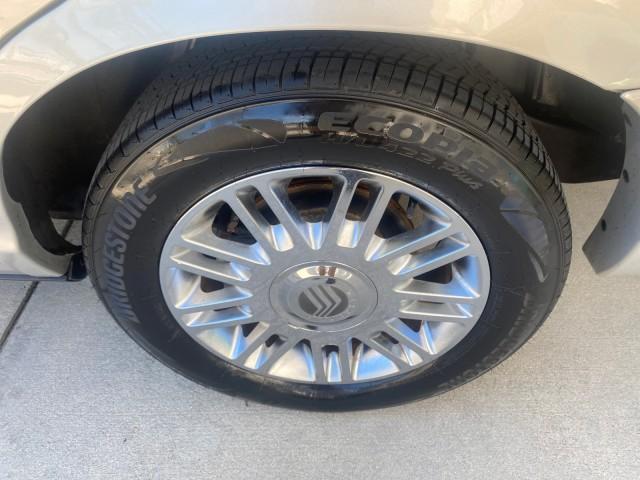 2008 Silver Birch Metallic /Medium Light Stone Mercury Grand Marquis LS LOW MILES 74,931 (2MEHM75V58X) with an 4.6L OHC FFV V8 Engine engine, Automatic transmission, located at 4701 North Dixie Hwy, Pompano Beach, FL, 33064, (954) 422-2889, 26.240938, -80.123474 - OUR WEBPAGE FLORIDACARS1.COM HAS OVER 100 PHOTOS AND FREE CARFAX LINK 2008 MERCURY GRAND MARQUIS LS PALM BEACH EDITION VIN: 2MEHM75V58X659322 2 M E H M 7 5 V 5 8 X 6 5 9 3 2 2 SEDAN 4 DR 4.6L V8 F SOHC FLEX FUEL 23 MPG REAR WHEEL DRIVE Features ABS Brakes Air Conditioning Alloy Wheels AM/FM Stereo A - Photo#80