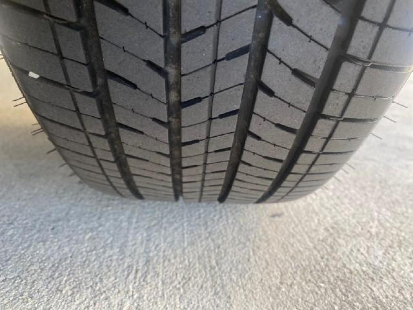 2008 Silver Birch Metallic /Medium Light Stone Mercury Grand Marquis LS LOW MILES 74,931 (2MEHM75V58X) with an 4.6L OHC FFV V8 Engine engine, Automatic transmission, located at 4701 North Dixie Hwy, Pompano Beach, FL, 33064, (954) 422-2889, 26.240938, -80.123474 - OUR WEBPAGE FLORIDACARS1.COM HAS OVER 100 PHOTOS AND FREE CARFAX LINK 2008 MERCURY GRAND MARQUIS LS PALM BEACH EDITION VIN: 2MEHM75V58X659322 2 M E H M 7 5 V 5 8 X 6 5 9 3 2 2 SEDAN 4 DR 4.6L V8 F SOHC FLEX FUEL 23 MPG REAR WHEEL DRIVE Features ABS Brakes Air Conditioning Alloy Wheels AM/FM Stereo A - Photo#81