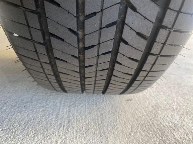 2008 Silver Birch Metallic /Medium Light Stone Mercury Grand Marquis LS LOW MILES 74,931 (2MEHM75V58X) with an 4.6L OHC FFV V8 Engine engine, Automatic transmission, located at 4701 North Dixie Hwy, Pompano Beach, FL, 33064, (954) 422-2889, 26.240938, -80.123474 - OUR WEBPAGE FLORIDACARS1.COM HAS OVER 100 PHOTOS AND FREE CARFAX LINK 2008 MERCURY GRAND MARQUIS LS PALM BEACH EDITION VIN: 2MEHM75V58X659322 2 M E H M 7 5 V 5 8 X 6 5 9 3 2 2 SEDAN 4 DR 4.6L V8 F SOHC FLEX FUEL 23 MPG REAR WHEEL DRIVE Features ABS Brakes Air Conditioning Alloy Wheels AM/FM Stereo A - Photo#81