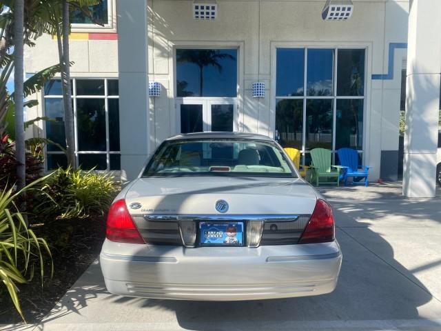2008 Silver Birch Metallic /Medium Light Stone Mercury Grand Marquis LS LOW MILES 74,931 (2MEHM75V58X) with an 4.6L OHC FFV V8 Engine engine, Automatic transmission, located at 4701 North Dixie Hwy, Pompano Beach, FL, 33064, (954) 422-2889, 26.240938, -80.123474 - OUR WEBPAGE FLORIDACARS1.COM HAS OVER 100 PHOTOS AND FREE CARFAX LINK 2008 MERCURY GRAND MARQUIS LS PALM BEACH EDITION VIN: 2MEHM75V58X659322 2 M E H M 7 5 V 5 8 X 6 5 9 3 2 2 SEDAN 4 DR 4.6L V8 F SOHC FLEX FUEL 23 MPG REAR WHEEL DRIVE Features ABS Brakes Air Conditioning Alloy Wheels AM/FM Stereo A - Photo#92