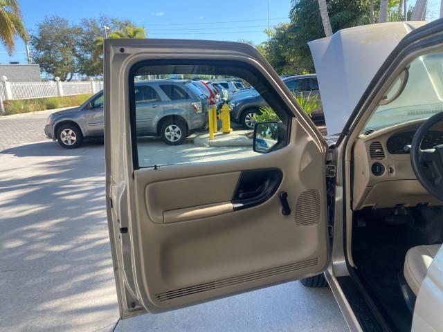2008 Pueblo Gold Metallic /Med Pebble Tan Ford Ranger AUTO AC XL LOW MILES 57,629 (1FTYR10D58P) with an 2.3L DOHC 16-Valve I4 Engine engine, Automatic transmission, located at 4701 North Dixie Hwy, Pompano Beach, FL, 33064, (954) 422-2889, 26.240938, -80.123474 - OUR WEBPAGE FLORIDACARS1.COM HAS OVER 100 PHOTOS AND FREE CARFAX LINK 2008 FORD RANGER XL VIN: 1FTYR10D58PA16618 1 F T Y R 1 0 D 5 8 P A 1 6 6 1 8 PICKUP 2.3L 4 F GASOLINE 26 MPG REAR WHEEL DRIVE Features ABS Brakes Air Conditioning AM/FM Stereo Bed Liner Cassette Player CD Audio Leather Seats Cruis - Photo#9