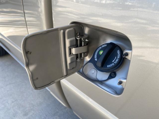 2008 Pueblo Gold Metallic /Med Pebble Tan Ford Ranger AUTO AC XL LOW MILES 57,629 (1FTYR10D58P) with an 2.3L DOHC 16-Valve I4 Engine engine, Automatic transmission, located at 4701 North Dixie Hwy, Pompano Beach, FL, 33064, (954) 422-2889, 26.240938, -80.123474 - OUR WEBPAGE FLORIDACARS1.COM HAS OVER 100 PHOTOS AND FREE CARFAX LINK 2008 FORD RANGER XL VIN: 1FTYR10D58PA16618 1 F T Y R 1 0 D 5 8 P A 1 6 6 1 8 PICKUP 2.3L 4 F GASOLINE 26 MPG REAR WHEEL DRIVE Features ABS Brakes Air Conditioning AM/FM Stereo Bed Liner Cassette Player CD Audio Leather Seats Cruis - Photo#65