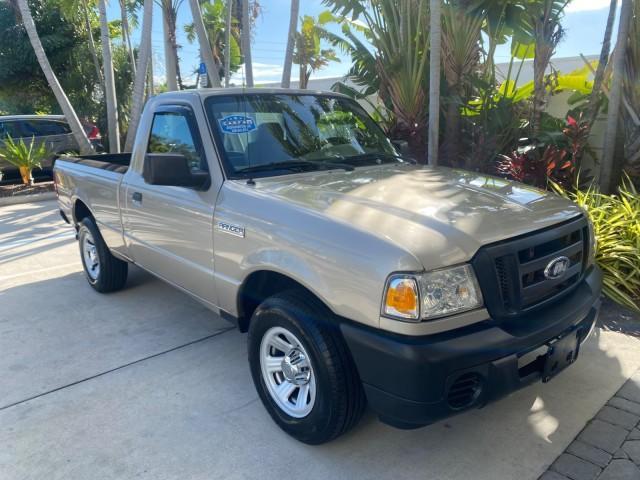 2008 Pueblo Gold Metallic /Med Pebble Tan Ford Ranger AUTO AC XL LOW MILES 57,629 (1FTYR10D58P) with an 2.3L DOHC 16-Valve I4 Engine engine, Automatic transmission, located at 4701 North Dixie Hwy, Pompano Beach, FL, 33064, (954) 422-2889, 26.240938, -80.123474 - OUR WEBPAGE FLORIDACARS1.COM HAS OVER 100 PHOTOS AND FREE CARFAX LINK 2008 FORD RANGER XL VIN: 1FTYR10D58PA16618 1 F T Y R 1 0 D 5 8 P A 1 6 6 1 8 PICKUP 2.3L 4 F GASOLINE 26 MPG REAR WHEEL DRIVE Features ABS Brakes Air Conditioning AM/FM Stereo Bed Liner Cassette Player CD Audio Leather Seats Cruis - Photo#91