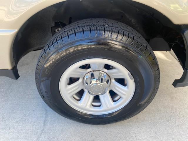 2008 Pueblo Gold Metallic /Med Pebble Tan Ford Ranger AUTO AC XL LOW MILES 57,629 (1FTYR10D58P) with an 2.3L DOHC 16-Valve I4 Engine engine, Automatic transmission, located at 4701 North Dixie Hwy, Pompano Beach, FL, 33064, (954) 422-2889, 26.240938, -80.123474 - OUR WEBPAGE FLORIDACARS1.COM HAS OVER 100 PHOTOS AND FREE CARFAX LINK 2008 FORD RANGER XL VIN: 1FTYR10D58PA16618 1 F T Y R 1 0 D 5 8 P A 1 6 6 1 8 PICKUP 2.3L 4 F GASOLINE 26 MPG REAR WHEEL DRIVE Features ABS Brakes Air Conditioning AM/FM Stereo Bed Liner Cassette Player CD Audio Leather Seats Cruis - Photo#94