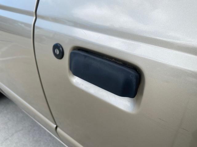 2002 Harvest Gold Metallic /Med Prairie Tan Ford Ranger XLT LOW MILES 62,461 1 OWNER (1FTYR44U32P) with an 3.0L SEFI V6 Engine engine, Automatic transmission, located at 4701 North Dixie Hwy, Pompano Beach, FL, 33064, (954) 422-2889, 26.240938, -80.123474 - OUR WEBPAGE FLORIDACARS1.COM HAS OVER 100 PHOTOS AND FREE CARFAX LINK 2002 FORD RANGER XLT APPEARANCE 1 OWNER VIN: 1FTYR44U32PA13610 1 F T Y R 4 4 U 3 2 P A 1 3 6 1 0 4 DOOR EXTENDED CAB PICKUP 3.0L V6 F OHV GASOLINE 22 MPG REAR WHEEL DRIVE Features ABS Brakes Air Conditioning AM/FM Stereo Bed Liner - Photo#99