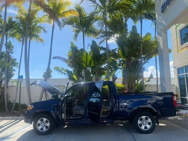 2004 Blue Marlin Pearl /Gray Toyota Tundra SR5 V8 4.7 CREW CAB FLORIDA (5TBET34174S) with an 4.7L DOHC EFI 32-Valve V8 i-Force Engine engine, Automatic transmission, located at 4701 North Dixie Hwy, Pompano Beach, FL, 33064, (954) 422-2889, 26.240938, -80.123474 - OUR WEBPAGE FLORIDACARS1.COM HAS OVER 100 PHOTOS AND FREE CARFAX LINK 2004 TOYOTA TUNDRA SR5 VIN: 5TBET34174S439824 5 T B E T 3 4 1 7 4 S 4 3 9 8 2 4 4 DOOR EXTENDED CAB PICKUP 4.7L V8 F DOHC 32V GASOLINE 19 MPG REAR WHEEL DRIVE Features ABS Brakes Air Conditioning Alloy Wheels AM/FM Stereo Automati - Photo#8
