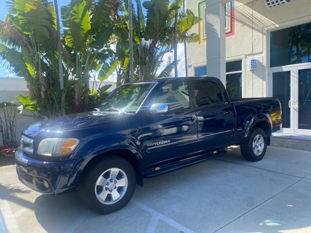 2004 Blue Marlin Pearl /Gray Toyota Tundra SR5 V8 4.7 CREW CAB FLORIDA (5TBET34174S) with an 4.7L DOHC EFI 32-Valve V8 i-Force Engine engine, Automatic transmission, located at 4701 North Dixie Hwy, Pompano Beach, FL, 33064, (954) 422-2889, 26.240938, -80.123474 - OUR WEBPAGE FLORIDACARS1.COM HAS OVER 100 PHOTOS AND FREE CARFAX LINK 2004 TOYOTA TUNDRA SR5 VIN: 5TBET34174S439824 5 T B E T 3 4 1 7 4 S 4 3 9 8 2 4 4 DOOR EXTENDED CAB PICKUP 4.7L V8 F DOHC 32V GASOLINE 19 MPG REAR WHEEL DRIVE Features ABS Brakes Air Conditioning Alloy Wheels AM/FM Stereo Automati - Photo#29