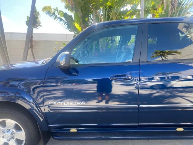 2004 Blue Marlin Pearl /Gray Toyota Tundra SR5 V8 4.7 CREW CAB FLORIDA (5TBET34174S) with an 4.7L DOHC EFI 32-Valve V8 i-Force Engine engine, Automatic transmission, located at 4701 North Dixie Hwy, Pompano Beach, FL, 33064, (954) 422-2889, 26.240938, -80.123474 - OUR WEBPAGE FLORIDACARS1.COM HAS OVER 100 PHOTOS AND FREE CARFAX LINK 2004 TOYOTA TUNDRA SR5 VIN: 5TBET34174S439824 5 T B E T 3 4 1 7 4 S 4 3 9 8 2 4 4 DOOR EXTENDED CAB PICKUP 4.7L V8 F DOHC 32V GASOLINE 19 MPG REAR WHEEL DRIVE Features ABS Brakes Air Conditioning Alloy Wheels AM/FM Stereo Automati - Photo#37