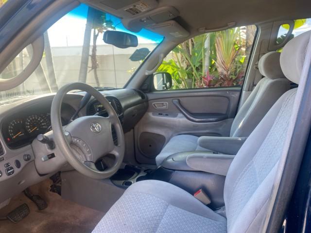 2004 Blue Marlin Pearl /Gray Toyota Tundra SR5 V8 4.7 CREW CAB FLORIDA (5TBET34174S) with an 4.7L DOHC EFI 32-Valve V8 i-Force Engine engine, Automatic transmission, located at 4701 North Dixie Hwy, Pompano Beach, FL, 33064, (954) 422-2889, 26.240938, -80.123474 - OUR WEBPAGE FLORIDACARS1.COM HAS OVER 100 PHOTOS AND FREE CARFAX LINK 2004 TOYOTA TUNDRA SR5 VIN: 5TBET34174S439824 5 T B E T 3 4 1 7 4 S 4 3 9 8 2 4 4 DOOR EXTENDED CAB PICKUP 4.7L V8 F DOHC 32V GASOLINE 19 MPG REAR WHEEL DRIVE Features ABS Brakes Air Conditioning Alloy Wheels AM/FM Stereo Automati - Photo#46