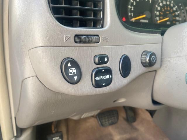 2004 Blue Marlin Pearl /Gray Toyota Tundra SR5 V8 4.7 CREW CAB FLORIDA (5TBET34174S) with an 4.7L DOHC EFI 32-Valve V8 i-Force Engine engine, Automatic transmission, located at 4701 North Dixie Hwy, Pompano Beach, FL, 33064, (954) 422-2889, 26.240938, -80.123474 - OUR WEBPAGE FLORIDACARS1.COM HAS OVER 100 PHOTOS AND FREE CARFAX LINK 2004 TOYOTA TUNDRA SR5 VIN: 5TBET34174S439824 5 T B E T 3 4 1 7 4 S 4 3 9 8 2 4 4 DOOR EXTENDED CAB PICKUP 4.7L V8 F DOHC 32V GASOLINE 19 MPG REAR WHEEL DRIVE Features ABS Brakes Air Conditioning Alloy Wheels AM/FM Stereo Automati - Photo#55