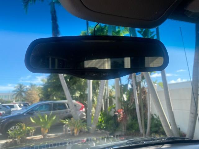 2004 Blue Marlin Pearl /Gray Toyota Tundra SR5 V8 4.7 CREW CAB FLORIDA (5TBET34174S) with an 4.7L DOHC EFI 32-Valve V8 i-Force Engine engine, Automatic transmission, located at 4701 North Dixie Hwy, Pompano Beach, FL, 33064, (954) 422-2889, 26.240938, -80.123474 - OUR WEBPAGE FLORIDACARS1.COM HAS OVER 100 PHOTOS AND FREE CARFAX LINK 2004 TOYOTA TUNDRA SR5 VIN: 5TBET34174S439824 5 T B E T 3 4 1 7 4 S 4 3 9 8 2 4 4 DOOR EXTENDED CAB PICKUP 4.7L V8 F DOHC 32V GASOLINE 19 MPG REAR WHEEL DRIVE Features ABS Brakes Air Conditioning Alloy Wheels AM/FM Stereo Automati - Photo#70