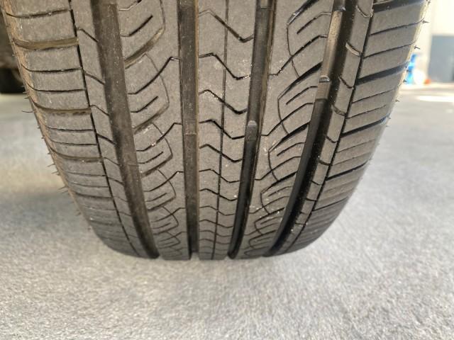 2005 Sahara Sand Metallic /Ivory Honda CR-V LX LOW MILES 52,177 SUV (SHSRD68595U) with an 2.4L DOHC MPFI 16-Valve i-VTEC I4 Engine engine, Automatic transmission, located at 4701 North Dixie Hwy, Pompano Beach, FL, 33064, (954) 422-2889, 26.240938, -80.123474 - OUR WEBPAGE FLORIDACARS1.COM HAS OVER 100 PHOTOS AND FREE CARFAX LINK 2005 HONDA CR-V LX VIN: SHSRD68595U306596 S H S R D 6 8 5 9 5 U 3 0 6 5 9 6 4 DOOR WAGON/SPORT UTILITY 2.4L I4 F DOHC GASOLINE 29 MPG FRONT WHEEL DRIVE Features ABS Brakes Air Conditioning AM/FM Stereo Automatic Transmission Casse - Photo#20