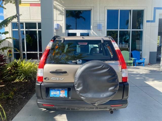 2005 Sahara Sand Metallic /Ivory Honda CR-V LX LOW MILES 52,177 SUV (SHSRD68595U) with an 2.4L DOHC MPFI 16-Valve i-VTEC I4 Engine engine, Automatic transmission, located at 4701 North Dixie Hwy, Pompano Beach, FL, 33064, (954) 422-2889, 26.240938, -80.123474 - OUR WEBPAGE FLORIDACARS1.COM HAS OVER 100 PHOTOS AND FREE CARFAX LINK 2005 HONDA CR-V LX VIN: SHSRD68595U306596 S H S R D 6 8 5 9 5 U 3 0 6 5 9 6 4 DOOR WAGON/SPORT UTILITY 2.4L I4 F DOHC GASOLINE 29 MPG FRONT WHEEL DRIVE Features ABS Brakes Air Conditioning AM/FM Stereo Automatic Transmission Casse - Photo#95