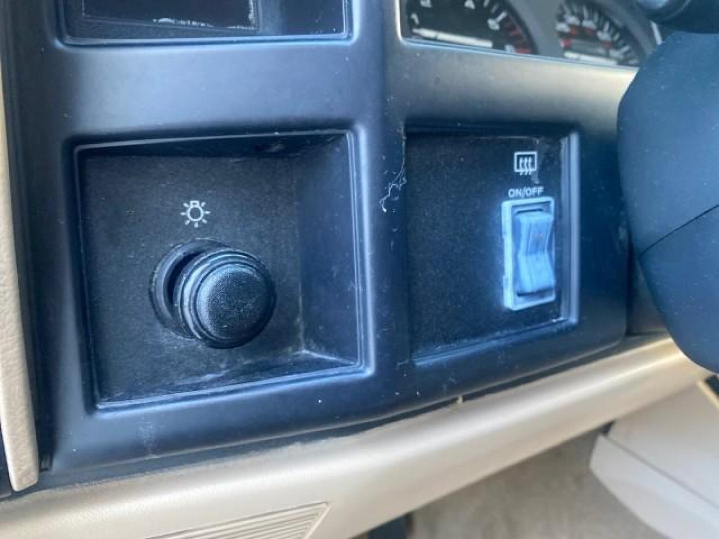 1996 Stone White (CC) /Dark Sand Jeep Cherokee Sport FL LOW MILES 77,388 4WD 4.0 6 CYL (1J4FJ68S2TL) with an 4.0L MPI I6 Engine engine, Automatic transmission, located at 4701 North Dixie Hwy, Pompano Beach, FL, 33064, (954) 422-2889, 26.240938, -80.123474 - OUR WEBPAGE FLORIDACARS1.COM HAS OVER 100 PHOTOS AND FREE CARFAX LINK 1996 JEEP CHEROKEE SPORT 4.0 6 CYL 4WD FL TITLE LOW MILES 77,388 VIN: 1J4FJ68S2TL171877 1 J 4 F J 6 8 S 2 T L 1 7 1 8 7 7 4 DOOR WAGON/SPORT UTILITY 4.0L I6 F GASOLINE REAR WHEEL DRIVE W/ 4X4 Top Features Cloth Seats Basic Feature- Photo#52