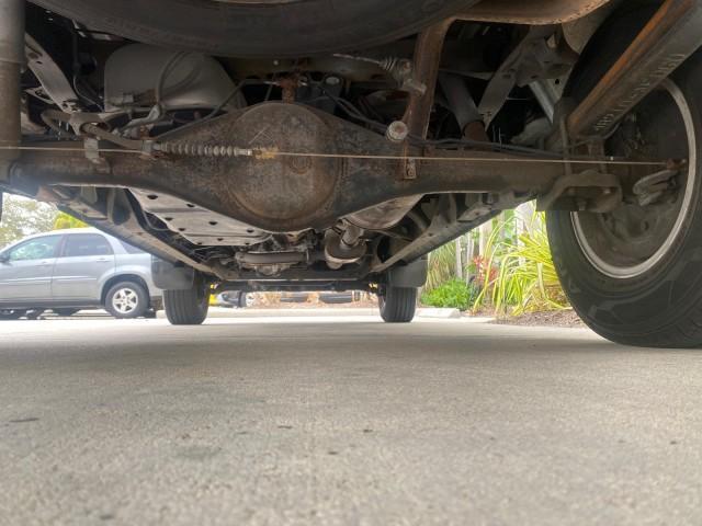 2004 Black /Gray Toyota Tundra SR5 1 OWNER 4WD XTRA CAB STEP SIDE (5TBBT44124S) with an 4.7L DOHC EFI 32-Valve V8 i-Force Engine engine, Automatic transmission, located at 4701 North Dixie Hwy, Pompano Beach, FL, 33064, (954) 422-2889, 26.240938, -80.123474 - OUR WEBPAGE FLORIDACARS1.COM HAS OVER 100 PHOTOS AND FREE CARFAX LINK 2004 TOYOTA TUNDRA SR5 4WD 1 OWNER VIN: 5TBBT44124S444633 5 T B B T 4 4 1 2 4 S 4 4 4 6 3 3 4 DOOR EXTENDED CAB PICKUP 4.7L V8 F DOHC 32V GASOLINE 18 MPG REAR WHEEL DRIVE W/ 4X4 Features 4WD/AWD ABS Brakes Air Conditioning Alloy W - Photo#22