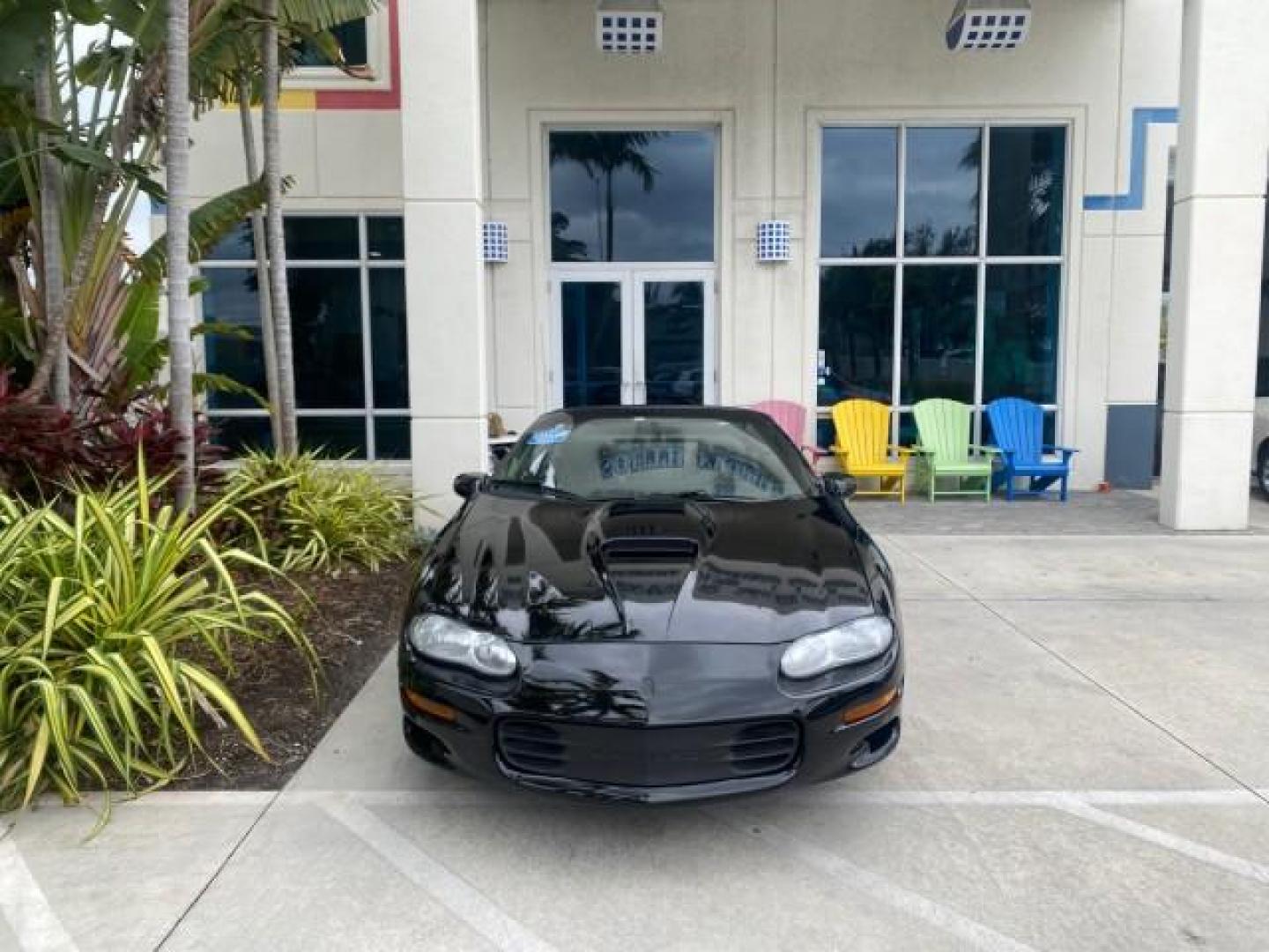2002 Black /Ebony Chevrolet Camaro Z28 CONV 6 SPD LOW MILES 29,016 (2G1FP32G622) with an 5.7L SFI V8 Engine engine, Manual transmission, located at 4701 North Dixie Hwy, Pompano Beach, FL, 33064, (954) 422-2889, 26.240938, -80.123474 - OUR WEBPAGE FLORIDACARS1.COM HAS OVER 100 PHOTOS AND FREE CARFAX LINK 2002 CHEVROLET CAMARO Z28 6 SPEED ALL ORIGINAL PAINT VERY LOW MILES VIN: 2G1FP32G622129985 2 G 1 F P 3 2 G 6 2 2 1 2 9 9 8 5 CONVERTIBLE 5.7L V8 F OHV GASOLINE 25 MPG REAR WHEEL DRIVE Features ABS Brakes Air Conditioning Alloy Whe - Photo#27