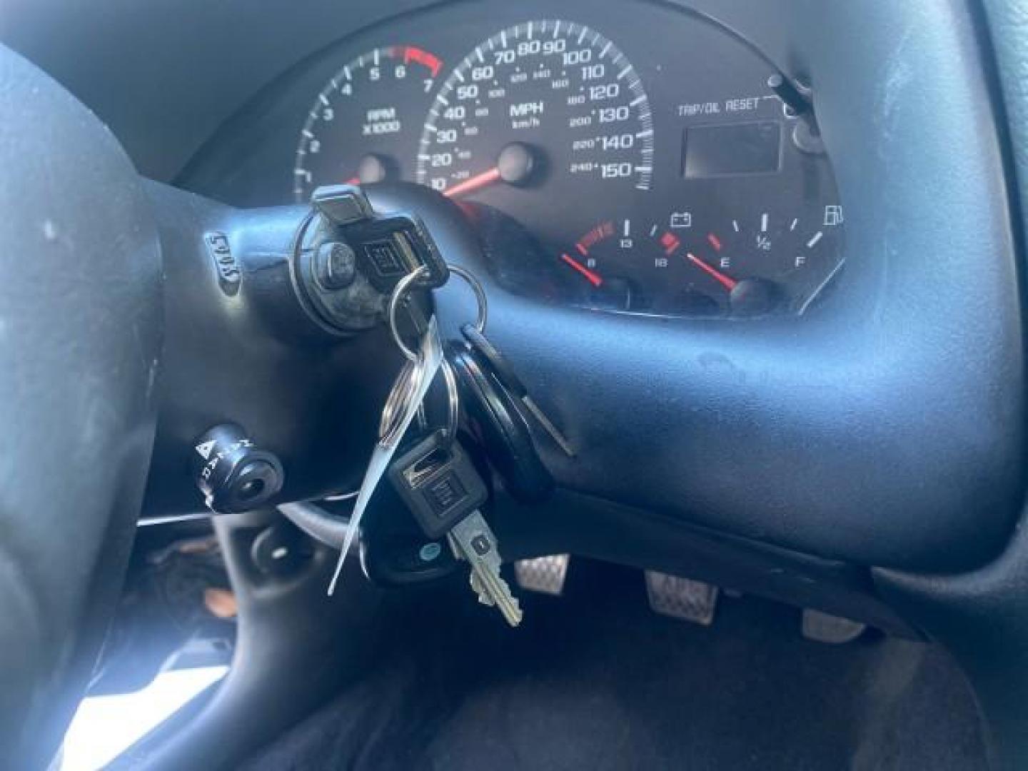 2002 Black /Ebony Chevrolet Camaro Z28 CONV 6 SPD LOW MILES 29,016 (2G1FP32G622) with an 5.7L SFI V8 Engine engine, Manual transmission, located at 4701 North Dixie Hwy, Pompano Beach, FL, 33064, (954) 422-2889, 26.240938, -80.123474 - OUR WEBPAGE FLORIDACARS1.COM HAS OVER 100 PHOTOS AND FREE CARFAX LINK 2002 CHEVROLET CAMARO Z28 6 SPEED ALL ORIGINAL PAINT VERY LOW MILES VIN: 2G1FP32G622129985 2 G 1 F P 3 2 G 6 2 2 1 2 9 9 8 5 CONVERTIBLE 5.7L V8 F OHV GASOLINE 25 MPG REAR WHEEL DRIVE Features ABS Brakes Air Conditioning Alloy Whe - Photo#75