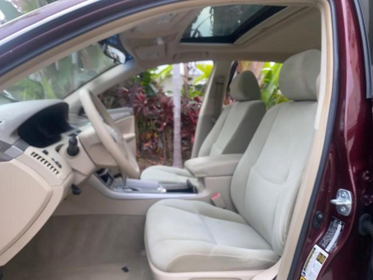 2008 Cassis Pearl /Ivory Toyota Avalon XL 1 OWNER LOW MILES 77,161 FL (4T1BK36B28U) with an 3.5L DOHC EFI 24-Valve V6 Engine engine, Automatic transmission, located at 4701 North Dixie Hwy, Pompano Beach, FL, 33064, (954) 422-2889, 26.240938, -80.123474 - OUR WEBPAGE FLORIDACARS1.COM HAS OVER 100 PHOTOS AND FREE CARFAX LINK 2008 TOYOTA AVALON TOURING 1 OWNER TIRES ARE LIKE NEW NON SMOKER CLOTH VIN: 4T1BK36B28U286740 4 T 1 B K 3 6 B 2 8 U 2 8 6 7 4 0 SEDAN 4 DR 3.5L V6 F DOHC 24V GASOLINE 28 MPG FRONT WHEEL DRIVE Features ABS Brakes Air Conditioning A - Photo#10