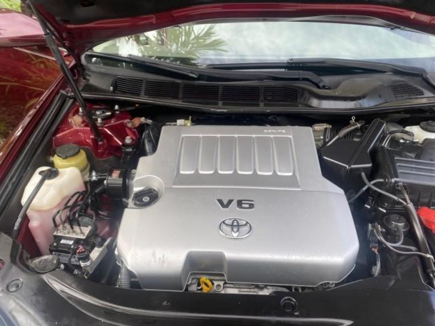 2008 Cassis Pearl /Ivory Toyota Avalon XL 1 OWNER LOW MILES 77,161 FL (4T1BK36B28U) with an 3.5L DOHC EFI 24-Valve V6 Engine engine, Automatic transmission, located at 4701 North Dixie Hwy, Pompano Beach, FL, 33064, (954) 422-2889, 26.240938, -80.123474 - OUR WEBPAGE FLORIDACARS1.COM HAS OVER 100 PHOTOS AND FREE CARFAX LINK 2008 TOYOTA AVALON TOURING 1 OWNER TIRES ARE LIKE NEW NON SMOKER CLOTH VIN: 4T1BK36B28U286740 4 T 1 B K 3 6 B 2 8 U 2 8 6 7 4 0 SEDAN 4 DR 3.5L V6 F DOHC 24V GASOLINE 28 MPG FRONT WHEEL DRIVE Features ABS Brakes Air Conditioning A - Photo#24