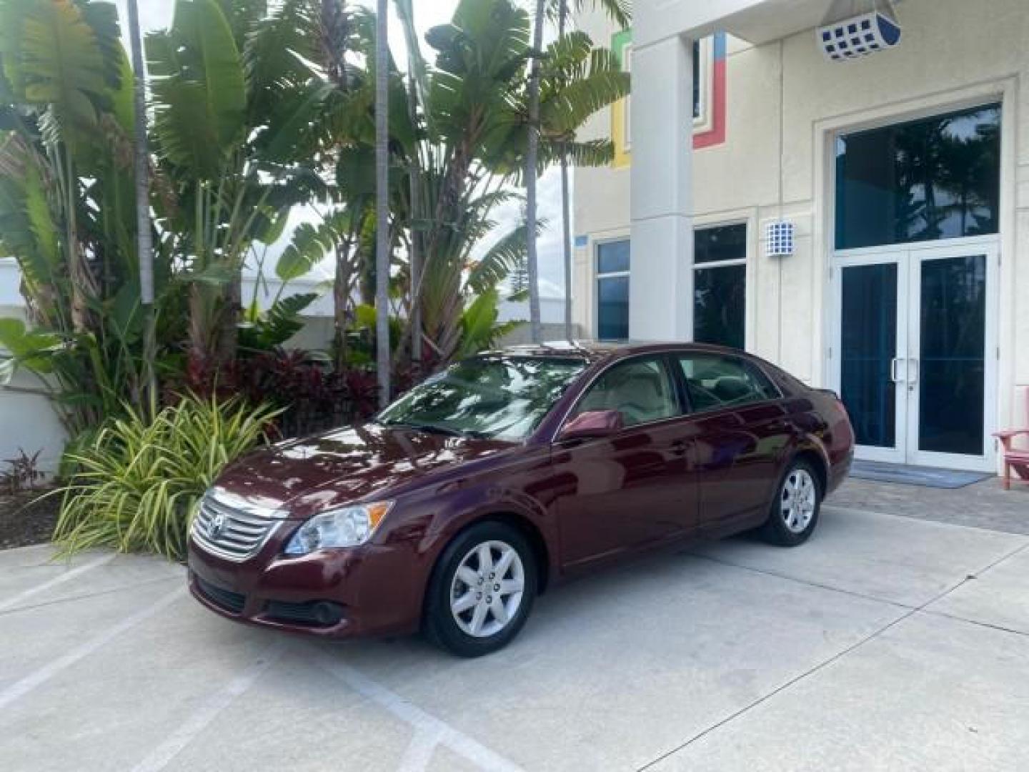2008 Cassis Pearl /Ivory Toyota Avalon XL 1 OWNER LOW MILES 77,161 FL (4T1BK36B28U) with an 3.5L DOHC EFI 24-Valve V6 Engine engine, Automatic transmission, located at 4701 North Dixie Hwy, Pompano Beach, FL, 33064, (954) 422-2889, 26.240938, -80.123474 - OUR WEBPAGE FLORIDACARS1.COM HAS OVER 100 PHOTOS AND FREE CARFAX LINK 2008 TOYOTA AVALON TOURING 1 OWNER TIRES ARE LIKE NEW NON SMOKER CLOTH VIN: 4T1BK36B28U286740 4 T 1 B K 3 6 B 2 8 U 2 8 6 7 4 0 SEDAN 4 DR 3.5L V6 F DOHC 24V GASOLINE 28 MPG FRONT WHEEL DRIVE Features ABS Brakes Air Conditioning A - Photo#28