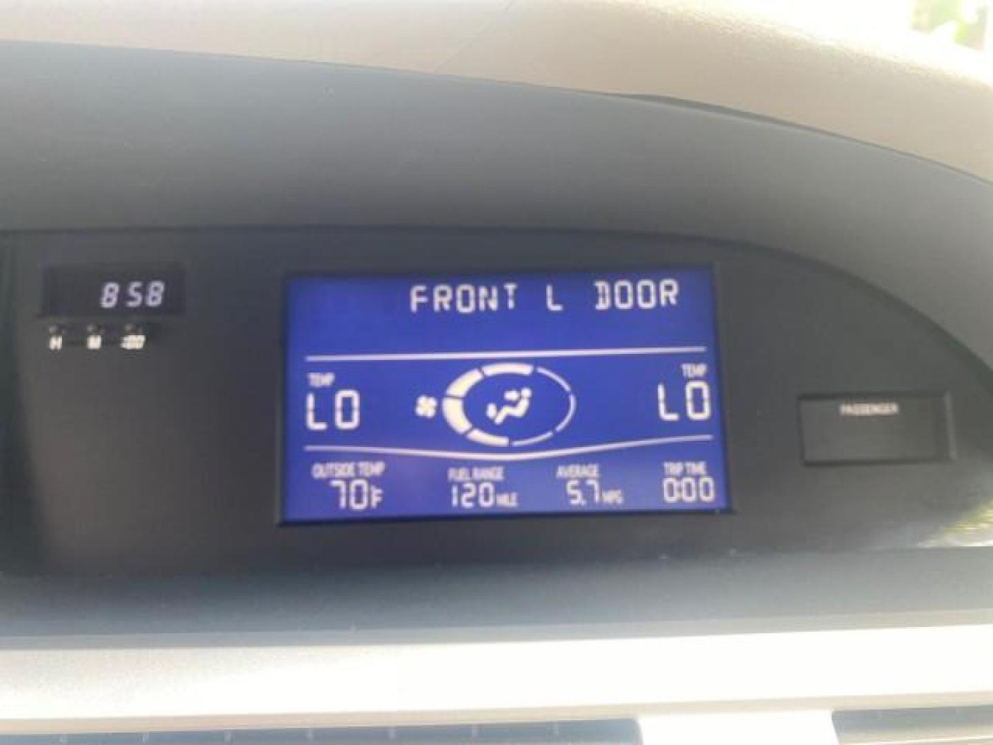 2008 Cassis Pearl /Ivory Toyota Avalon XL 1 OWNER LOW MILES 77,161 FL (4T1BK36B28U) with an 3.5L DOHC EFI 24-Valve V6 Engine engine, Automatic transmission, located at 4701 North Dixie Hwy, Pompano Beach, FL, 33064, (954) 422-2889, 26.240938, -80.123474 - OUR WEBPAGE FLORIDACARS1.COM HAS OVER 100 PHOTOS AND FREE CARFAX LINK 2008 TOYOTA AVALON TOURING 1 OWNER TIRES ARE LIKE NEW NON SMOKER CLOTH VIN: 4T1BK36B28U286740 4 T 1 B K 3 6 B 2 8 U 2 8 6 7 4 0 SEDAN 4 DR 3.5L V6 F DOHC 24V GASOLINE 28 MPG FRONT WHEEL DRIVE Features ABS Brakes Air Conditioning A - Photo#60