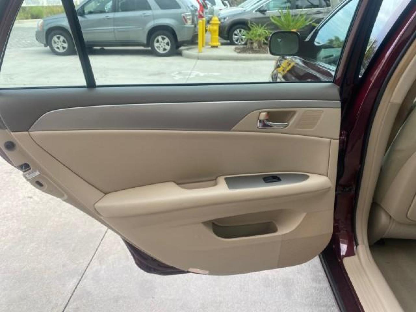 2008 Cassis Pearl /Ivory Toyota Avalon XL 1 OWNER LOW MILES 77,161 FL (4T1BK36B28U) with an 3.5L DOHC EFI 24-Valve V6 Engine engine, Automatic transmission, located at 4701 North Dixie Hwy, Pompano Beach, FL, 33064, (954) 422-2889, 26.240938, -80.123474 - OUR WEBPAGE FLORIDACARS1.COM HAS OVER 100 PHOTOS AND FREE CARFAX LINK 2008 TOYOTA AVALON TOURING 1 OWNER TIRES ARE LIKE NEW NON SMOKER CLOTH VIN: 4T1BK36B28U286740 4 T 1 B K 3 6 B 2 8 U 2 8 6 7 4 0 SEDAN 4 DR 3.5L V6 F DOHC 24V GASOLINE 28 MPG FRONT WHEEL DRIVE Features ABS Brakes Air Conditioning A - Photo#77