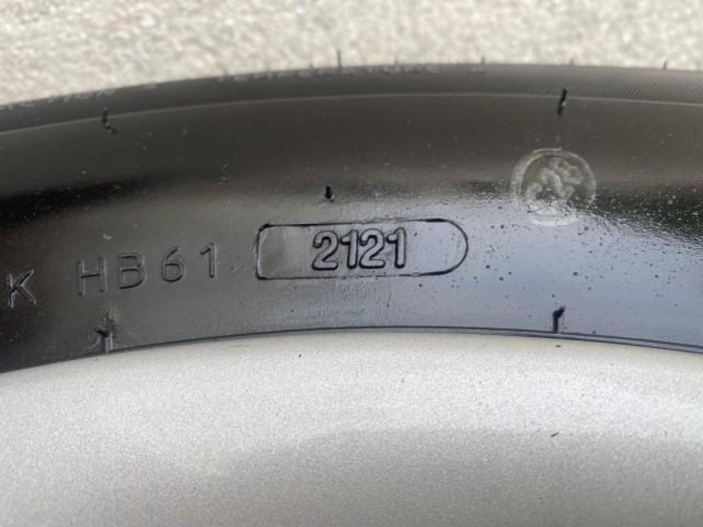 2008 Cassis Pearl /Ivory Toyota Avalon XL 1 OWNER LOW MILES 77,161 FL (4T1BK36B28U) with an 3.5L DOHC EFI 24-Valve V6 Engine engine, Automatic transmission, located at 4701 North Dixie Hwy, Pompano Beach, FL, 33064, (954) 422-2889, 26.240938, -80.123474 - OUR WEBPAGE FLORIDACARS1.COM HAS OVER 100 PHOTOS AND FREE CARFAX LINK 2008 TOYOTA AVALON TOURING 1 OWNER TIRES ARE LIKE NEW NON SMOKER CLOTH VIN: 4T1BK36B28U286740 4 T 1 B K 3 6 B 2 8 U 2 8 6 7 4 0 SEDAN 4 DR 3.5L V6 F DOHC 24V GASOLINE 28 MPG FRONT WHEEL DRIVE Features ABS Brakes Air Conditioning A - Photo#89