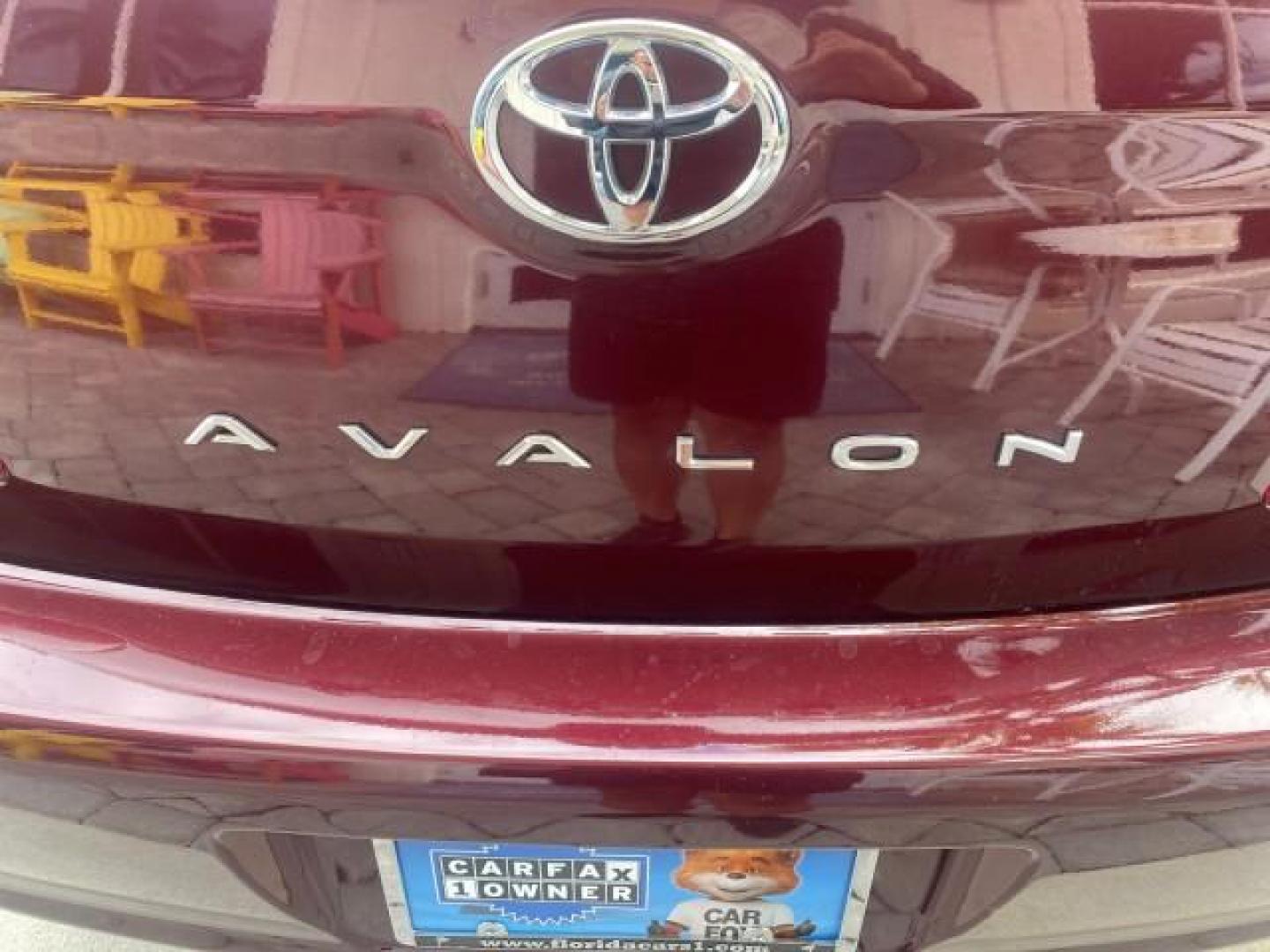 2008 Cassis Pearl /Ivory Toyota Avalon XL 1 OWNER LOW MILES 77,161 FL (4T1BK36B28U) with an 3.5L DOHC EFI 24-Valve V6 Engine engine, Automatic transmission, located at 4701 North Dixie Hwy, Pompano Beach, FL, 33064, (954) 422-2889, 26.240938, -80.123474 - OUR WEBPAGE FLORIDACARS1.COM HAS OVER 100 PHOTOS AND FREE CARFAX LINK 2008 TOYOTA AVALON TOURING 1 OWNER TIRES ARE LIKE NEW NON SMOKER CLOTH VIN: 4T1BK36B28U286740 4 T 1 B K 3 6 B 2 8 U 2 8 6 7 4 0 SEDAN 4 DR 3.5L V6 F DOHC 24V GASOLINE 28 MPG FRONT WHEEL DRIVE Features ABS Brakes Air Conditioning A - Photo#93