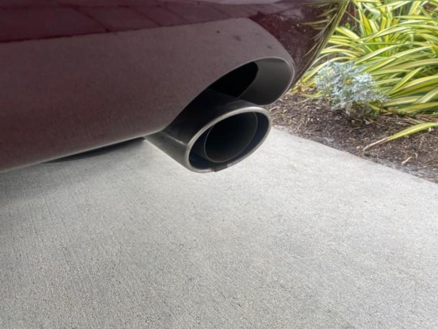 2008 Cassis Pearl /Ivory Toyota Avalon XL 1 OWNER LOW MILES 77,161 FL (4T1BK36B28U) with an 3.5L DOHC EFI 24-Valve V6 Engine engine, Automatic transmission, located at 4701 North Dixie Hwy, Pompano Beach, FL, 33064, (954) 422-2889, 26.240938, -80.123474 - OUR WEBPAGE FLORIDACARS1.COM HAS OVER 100 PHOTOS AND FREE CARFAX LINK 2008 TOYOTA AVALON TOURING 1 OWNER TIRES ARE LIKE NEW NON SMOKER CLOTH VIN: 4T1BK36B28U286740 4 T 1 B K 3 6 B 2 8 U 2 8 6 7 4 0 SEDAN 4 DR 3.5L V6 F DOHC 24V GASOLINE 28 MPG FRONT WHEEL DRIVE Features ABS Brakes Air Conditioning A - Photo#94