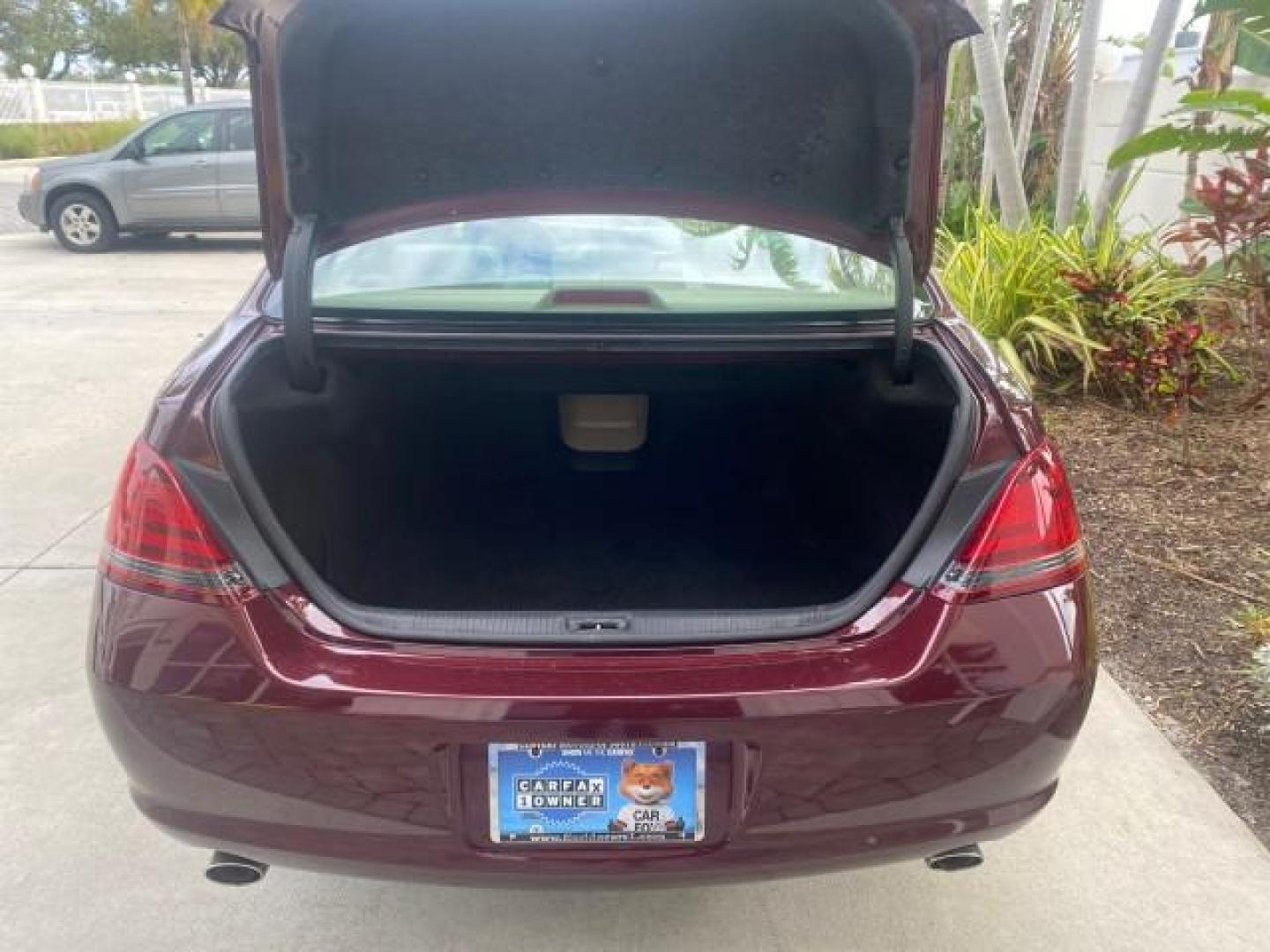 2008 Cassis Pearl /Ivory Toyota Avalon XL 1 OWNER LOW MILES 77,161 FL (4T1BK36B28U) with an 3.5L DOHC EFI 24-Valve V6 Engine engine, Automatic transmission, located at 4701 North Dixie Hwy, Pompano Beach, FL, 33064, (954) 422-2889, 26.240938, -80.123474 - OUR WEBPAGE FLORIDACARS1.COM HAS OVER 100 PHOTOS AND FREE CARFAX LINK 2008 TOYOTA AVALON TOURING 1 OWNER TIRES ARE LIKE NEW NON SMOKER CLOTH VIN: 4T1BK36B28U286740 4 T 1 B K 3 6 B 2 8 U 2 8 6 7 4 0 SEDAN 4 DR 3.5L V6 F DOHC 24V GASOLINE 28 MPG FRONT WHEEL DRIVE Features ABS Brakes Air Conditioning A - Photo#97